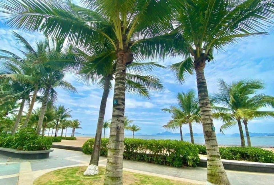 Greenbay Premium 2Br-Apart service HaLongBay Apartment in Laos
