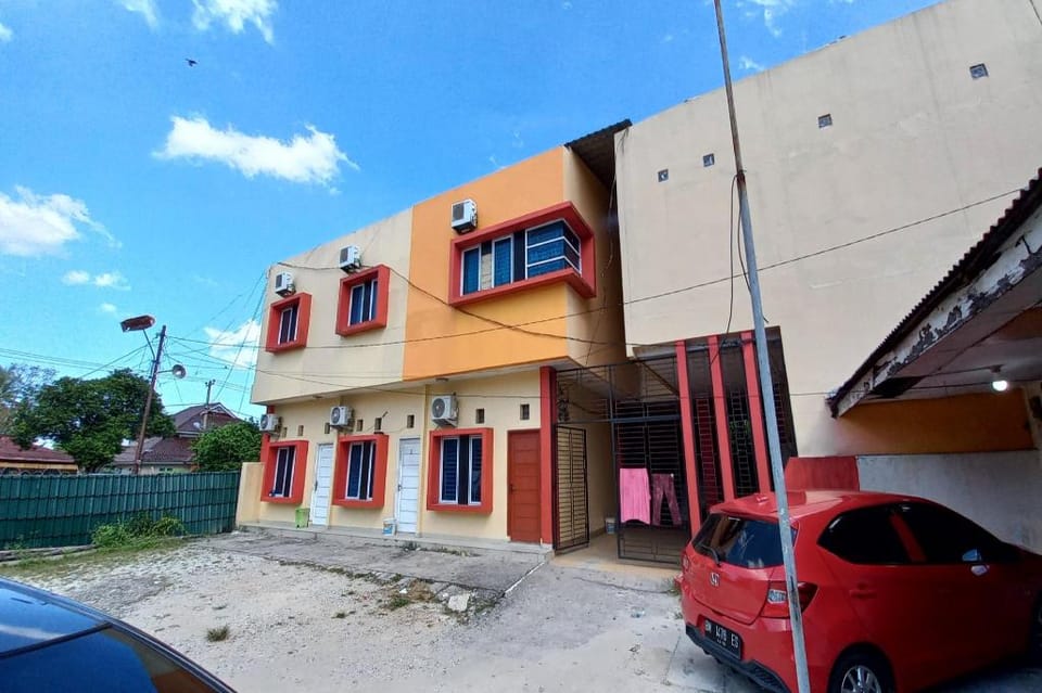 Hotel O Jasmine House Syariah Near Masjid Nurul Ikhwan Hotel in West Sumatra, Indonesia
