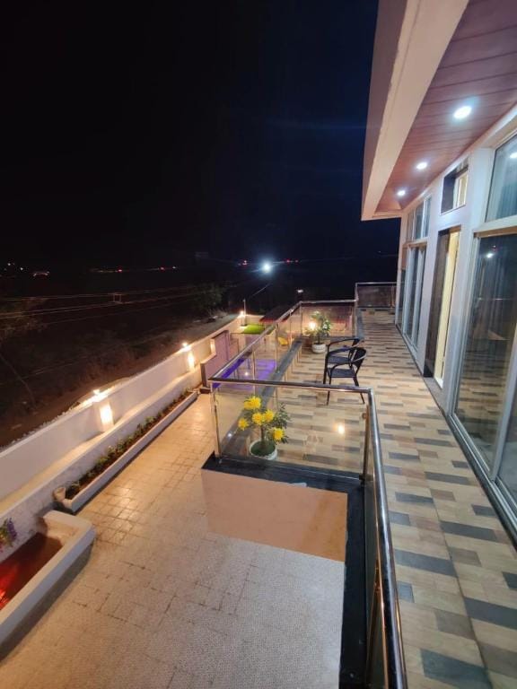 Regal Retreat Villa Villa in Maharashtra
