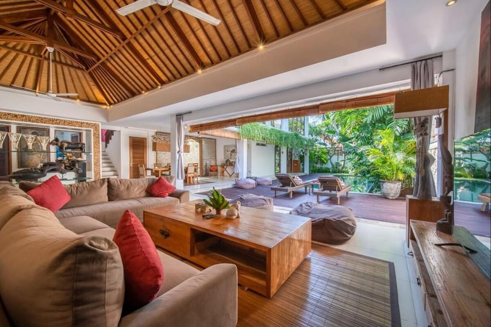 Villa Lagoon Canggu Villa in Sukawati