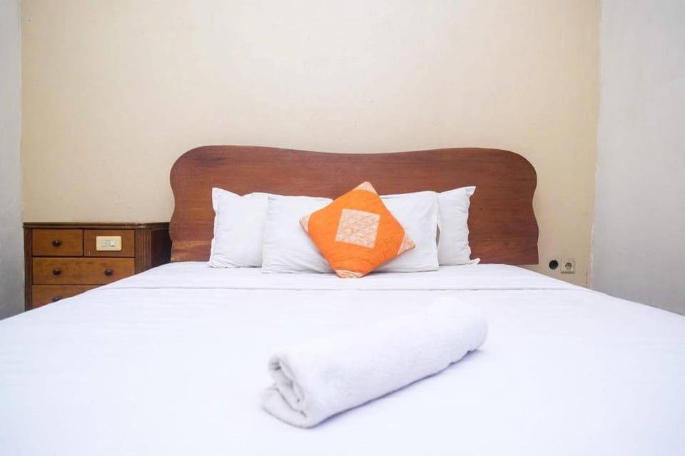 My Cafe Hotel near UGM Yogyakarta Mitra RedDoorz Hotel in Special Region of Yogyakarta