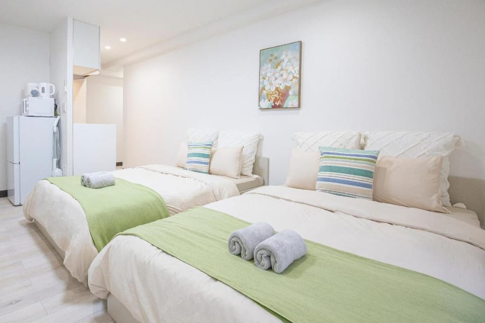 NO.dC02 HOME/ NEAR Shinjuku-gyoemmae Station・Convenient Transportation Apartment in Shibuya