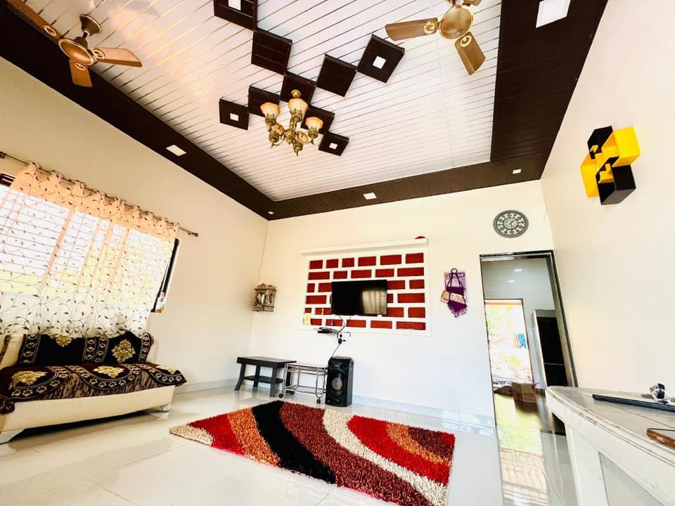 H.P farm the peaceful staycation. Villa in Maharashtra