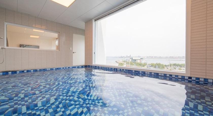 Pohang Pool Villa Yeongil Bed and Breakfast in South Korea