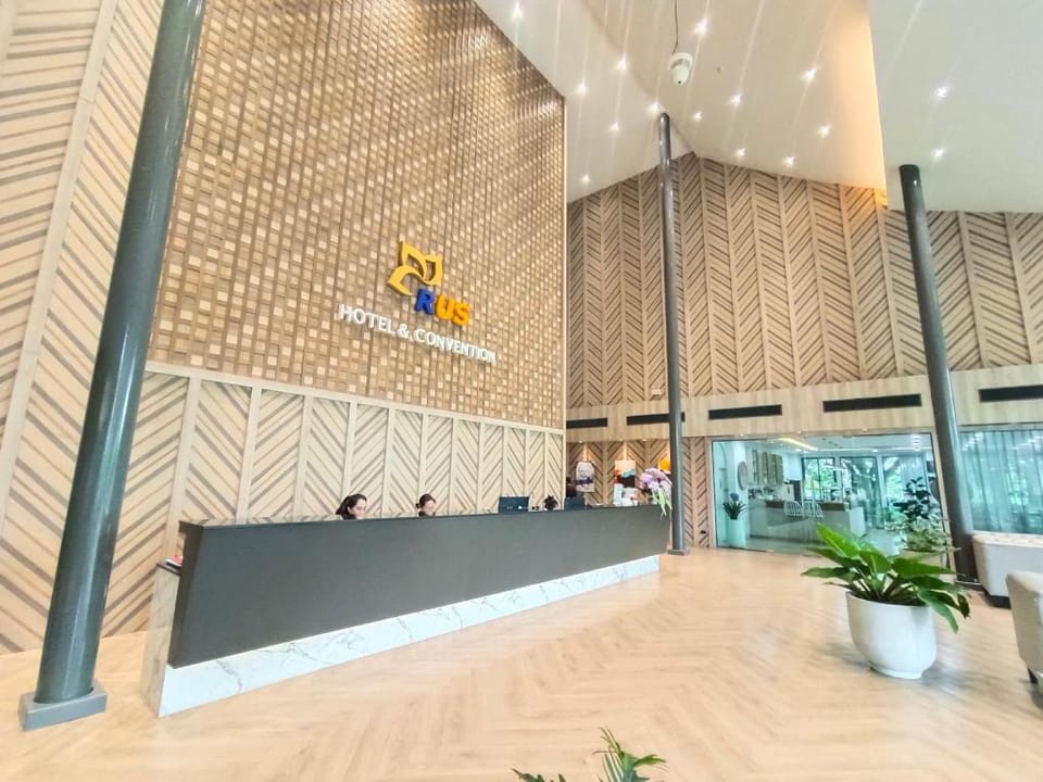 RUS Hotel&Convention Hotel in Laos