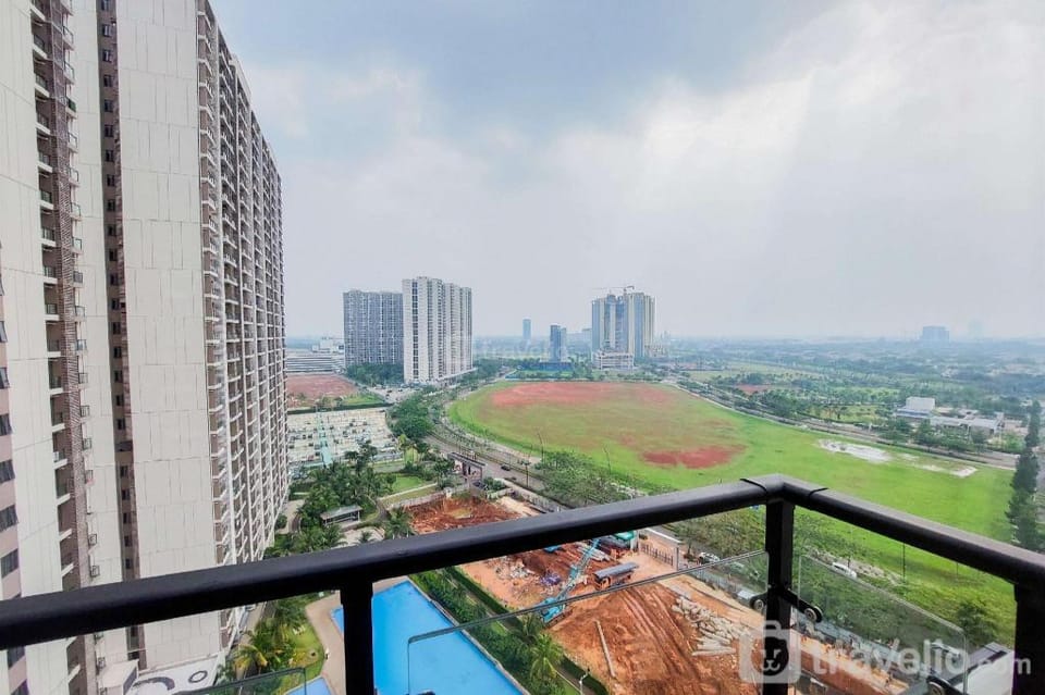 Cozy Living Studio Apt Sky House BSD By Travelio Apartment in West Java