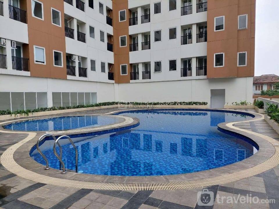 Cozy & Simply Studio Urban Heights By Travelio Apartment in Jakarta