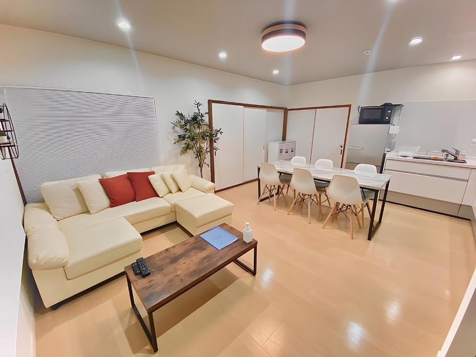 Chiba-Onjuku Max 16 ppl/118㎡・4LDK/house with parking lot/BBQ OK/Marina House Vacation rental in Chiba Prefecture