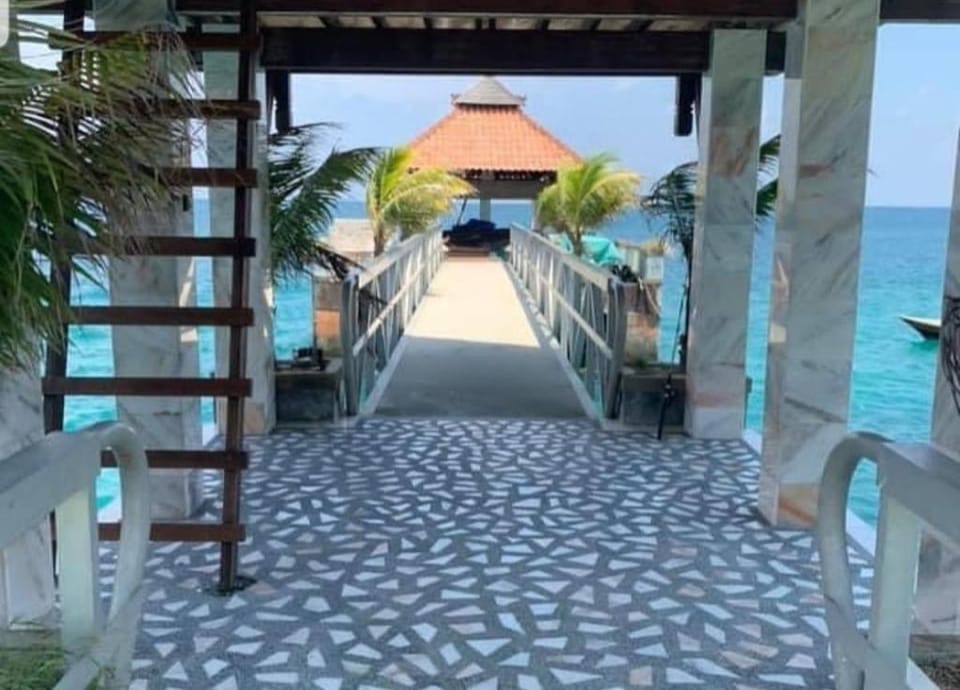 Emperor Resort By Bugis Hotel in Mersing