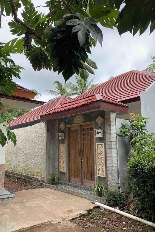 Omah Pripih Guesthouse Near YIA Airport Apartment in Special Region of Yogyakarta