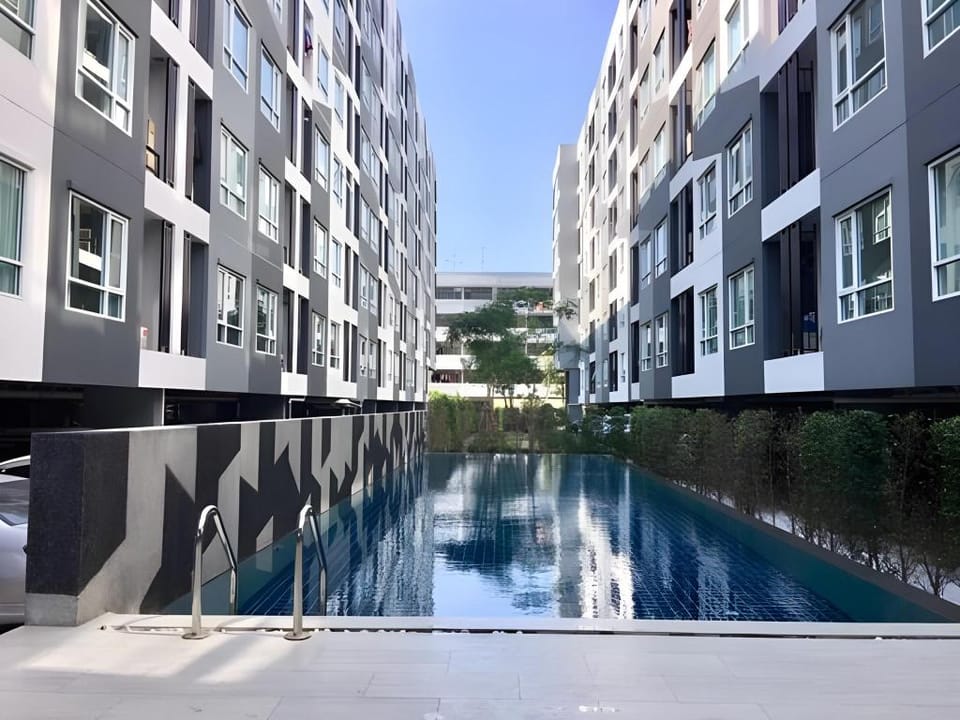 WHITE TURQUOISE  Apartment, (5 People- 3 Bedrooms) Apartment in Bangkok