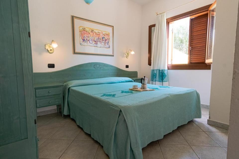 Idyllic Residence Cala Viola 1 Bedroom sleeps 3 Apartment in Sardinia