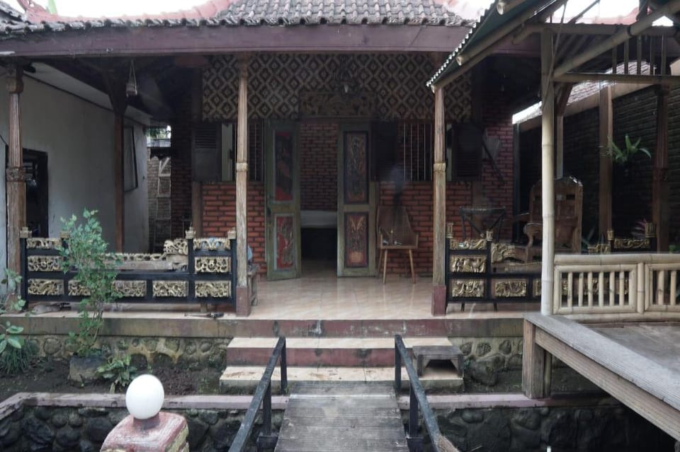 Hotel O Holy HomestayNearWisata Kopi Desa Tamansari Hotel in East Java