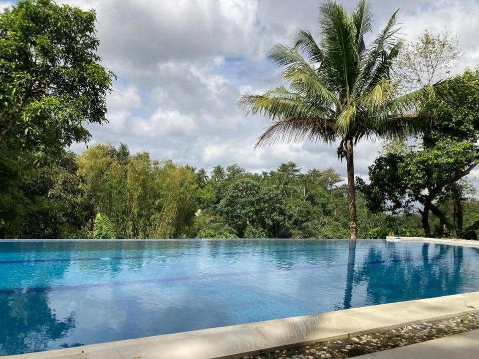 Stay near the Forest with Pool (@thecanopyfarmph) Vacation rental in Calabarzon
