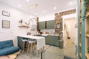 Charming Parisian Loft in Batignolles Apartment in Paris