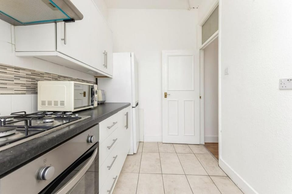 The Acton Luxury Flat Apartment in London Borough of Ealing