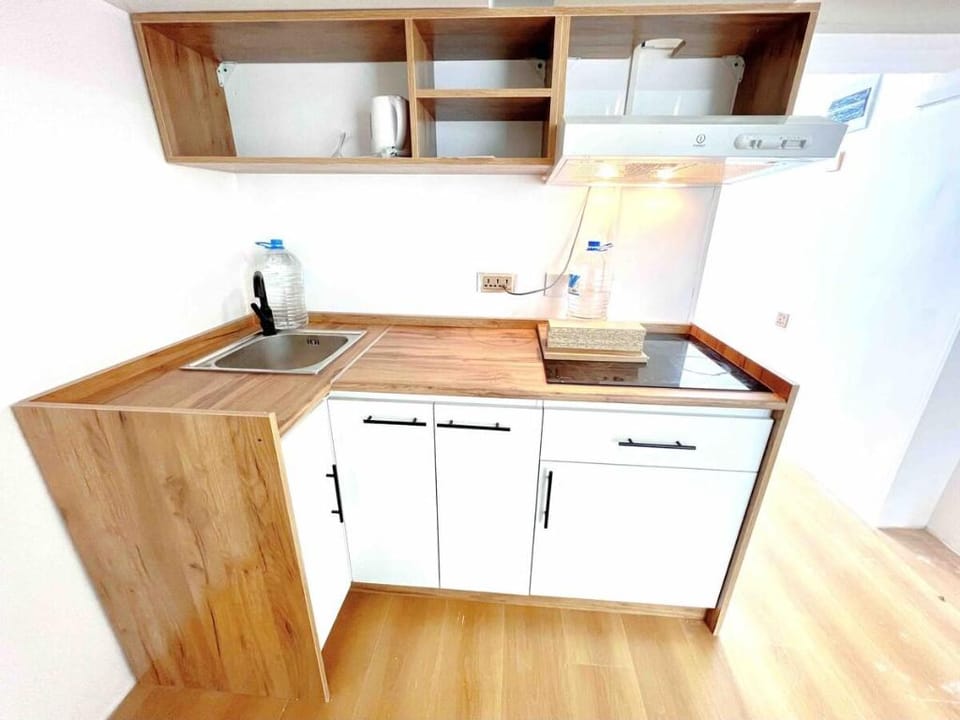 'Toronto' capsule room Vacation rental in China