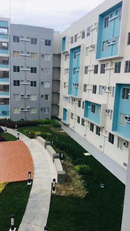 DYEN C-Unit, Fully-furnished 1 BR, 8 SPATIAL DAVAO Apartment in Davao City