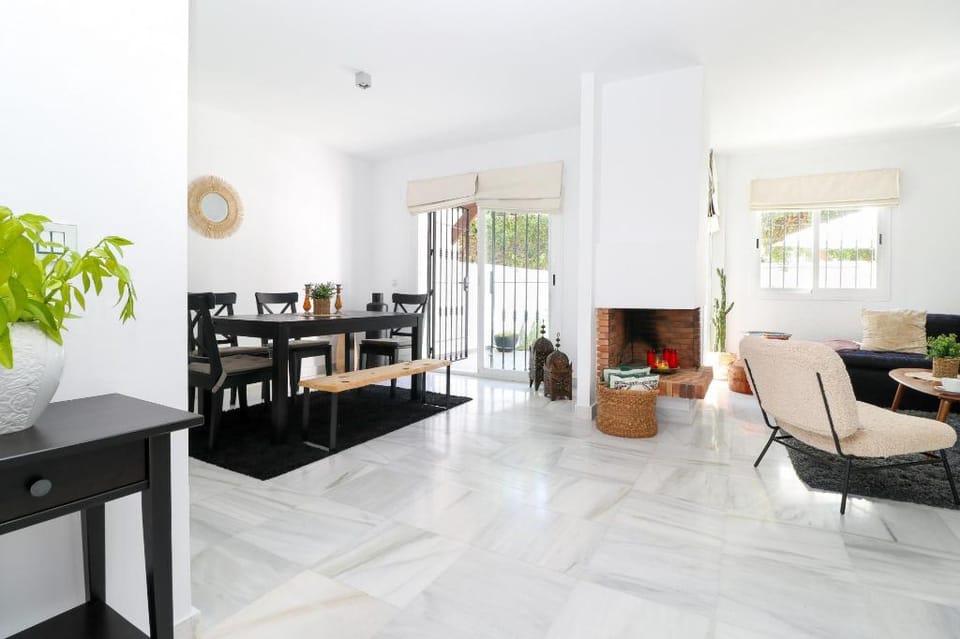 Los Naranjos Marbella townhouse Apartment in Marbella