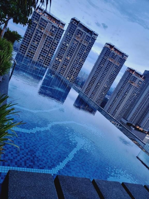 REVO near to Pavilion 2 / Stadium Bukit Jalil Vacation rental in Federal Territory of Kuala Lumpur