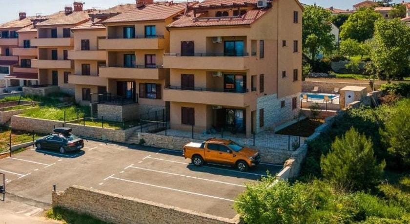 Cesare Apartment with Swimming Pool and Sea View Apartment in Medulin