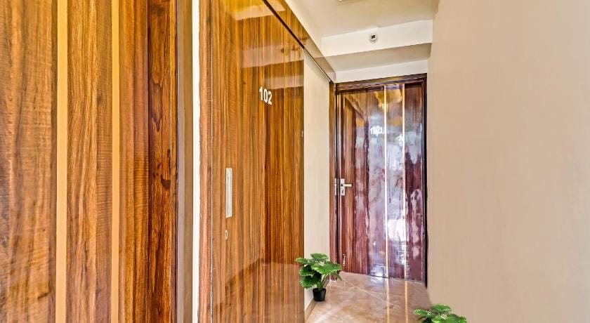 OYO Flagship 814363 Amazing Guest House Hotel in New Delhi