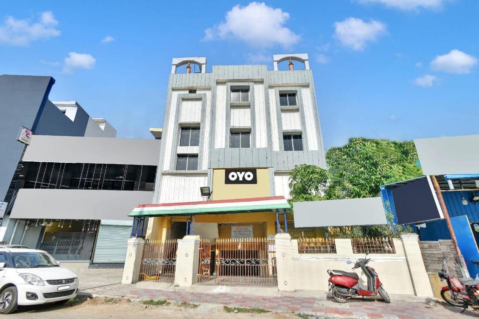 Hotel O RKR Residency Hotel in Chennai