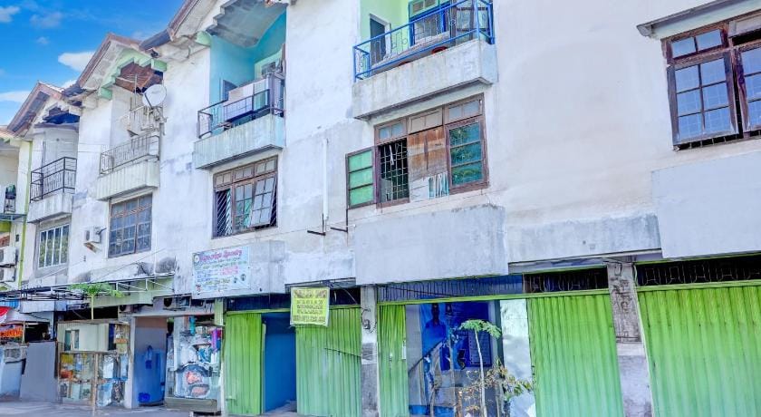 Hotel O Joyoakis 2 Homestay SyariahNearMall Nagoya Hill Hotel in Riau Islands, Indonesia
