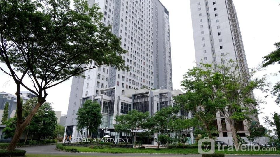 Tidy and Cozy 1BR Tamansari Prospero By Travelio Apartment in East Java