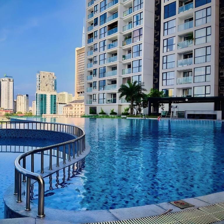 VINHOME SKYLAKE - PHAM HUNG - MY DINH Apartment in Laos