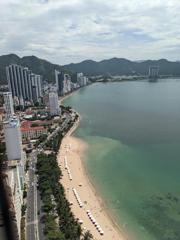 Căn hộ  2 phòng ngủ view bãi biển Hòn Chồng Vacation rental in Nha Trang