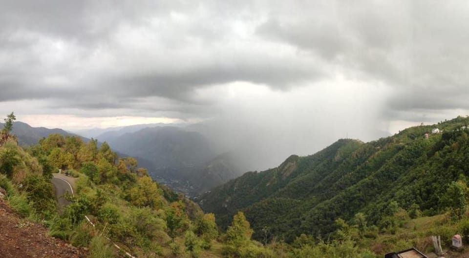Panoramic Paradise:Windmill Inn Apartment in Himachal Pradesh