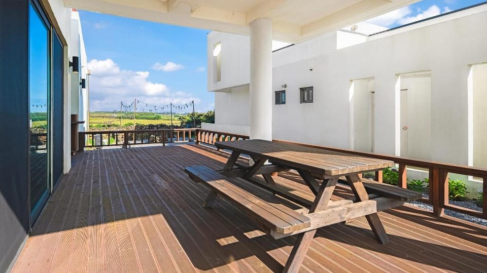 casadelfino in jeju Bed and Breakfast in South Korea