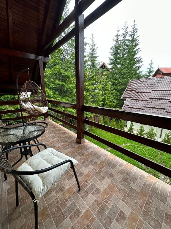 Ollie's Mountain Chalet Chalet in Prahova, Romania