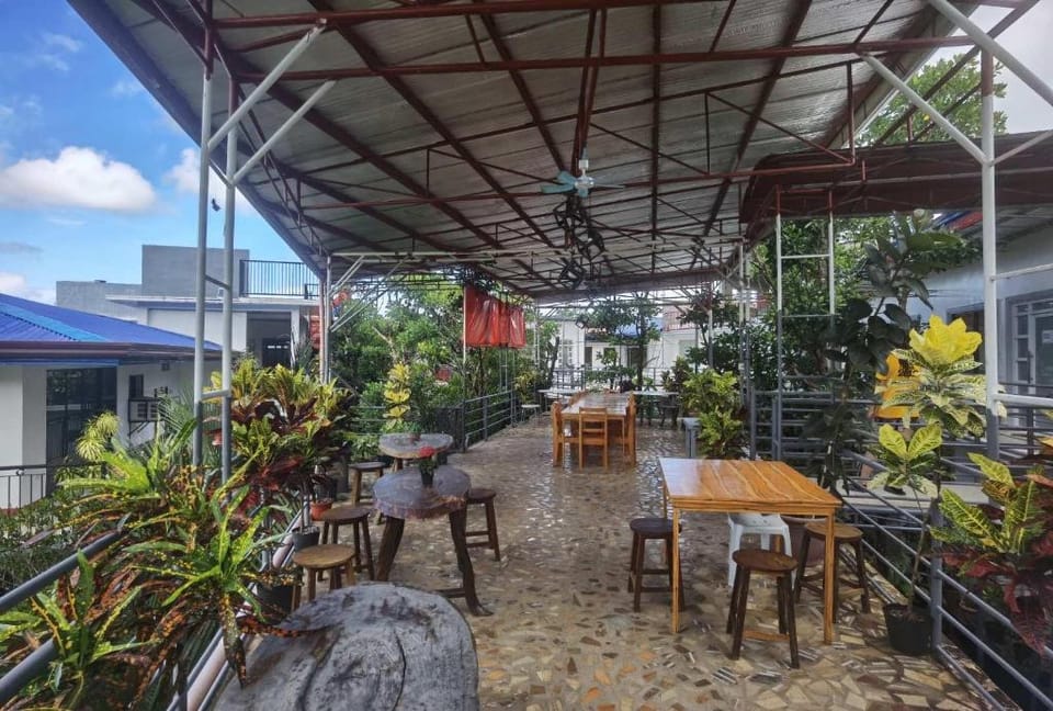 Lao Singuan Homestay powered by Cocotel Hotel in Siargao Island