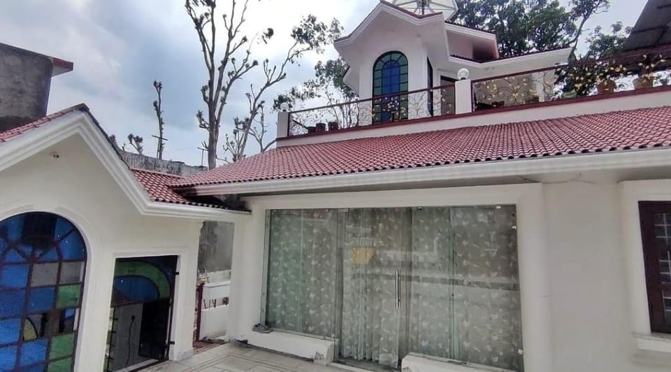 The Courtyard Vacation rental in Dehradun