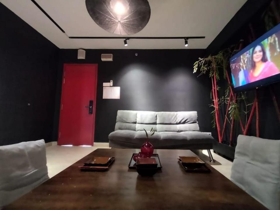 Little Japan in Damansara v Netflix + Wi-Fi Vacation rental in Petaling Jaya