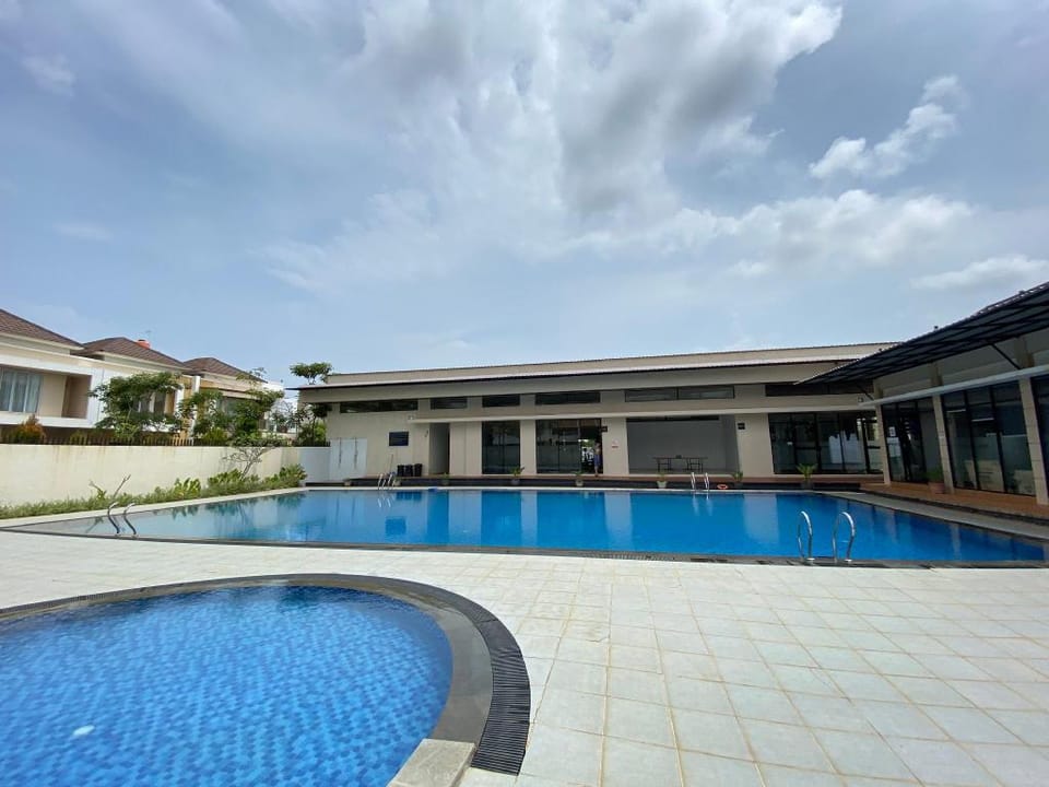 Nagoya Houses Vacation rental in Riau Islands, Indonesia