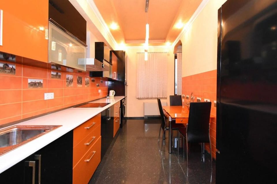 Full House deluxe Apartment In Yerevan Apartment in Yerevan