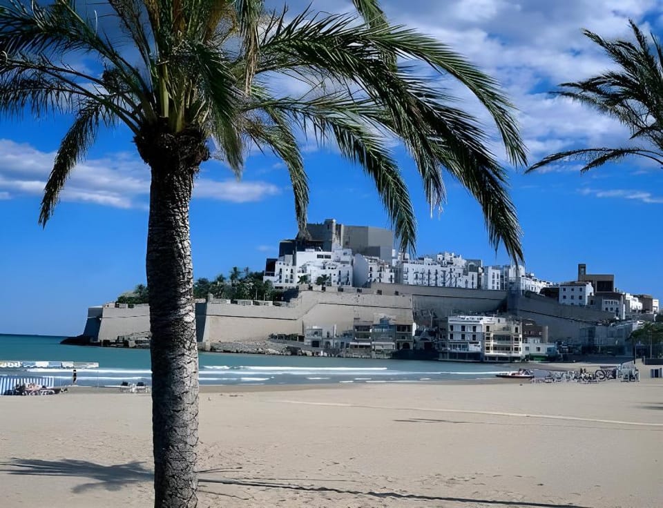 Casas del Castillo Ático Con Terraza Vistas al Mar Apartment in Peniscola