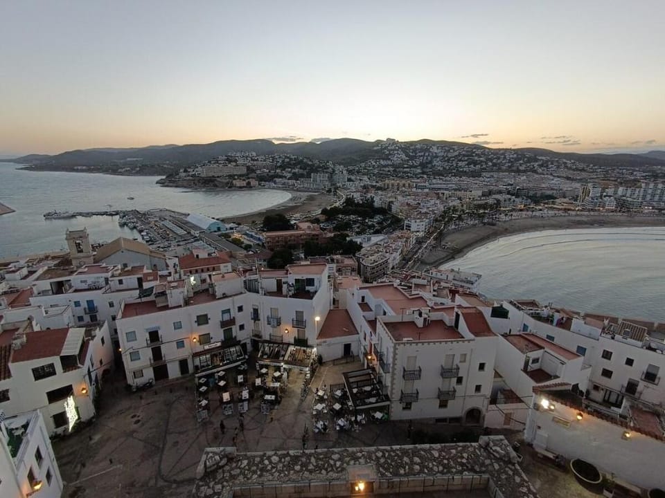 Casas del Castillo Ático Con Terraza Vistas al Mar Apartment in Peniscola