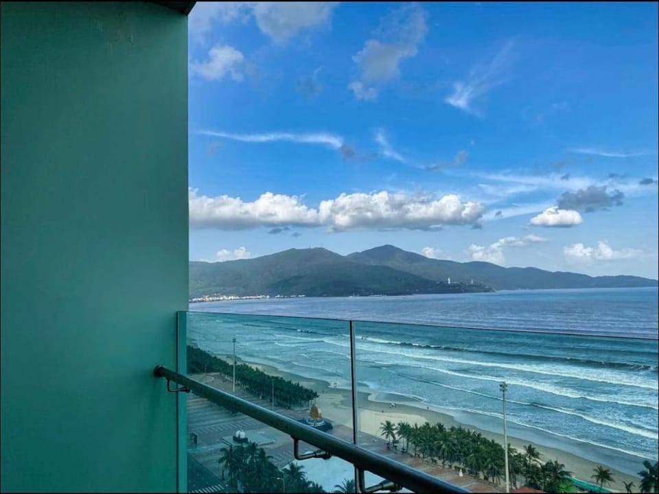 Alacarte  Apartment Seaview  2 Bedroom 2 Bathroom Apartment in Da Nang