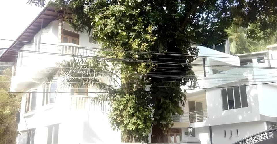 Hillway Tour Inn Bed and Breakfast in Kandy