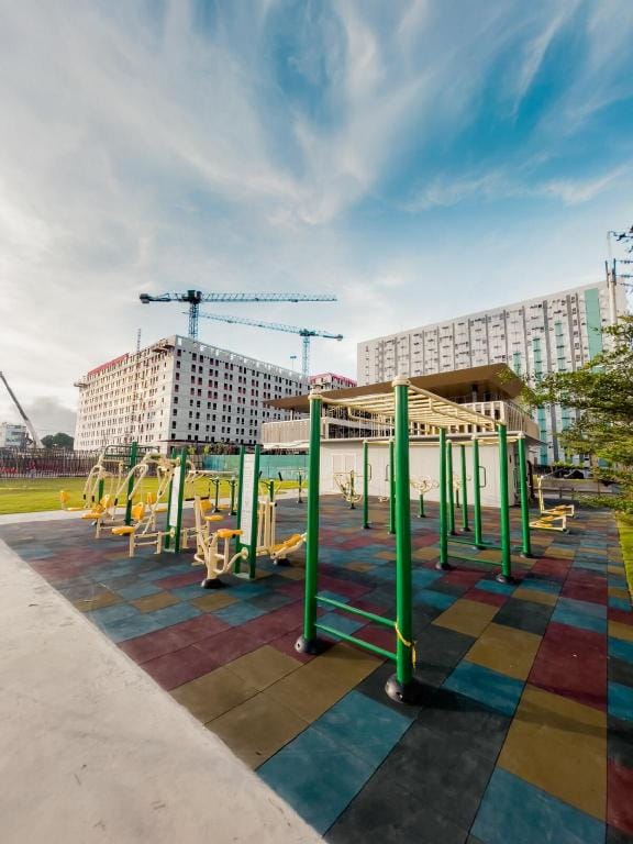 Bucky's 2BR Condo near Eastwood Vacation rental in Pasig