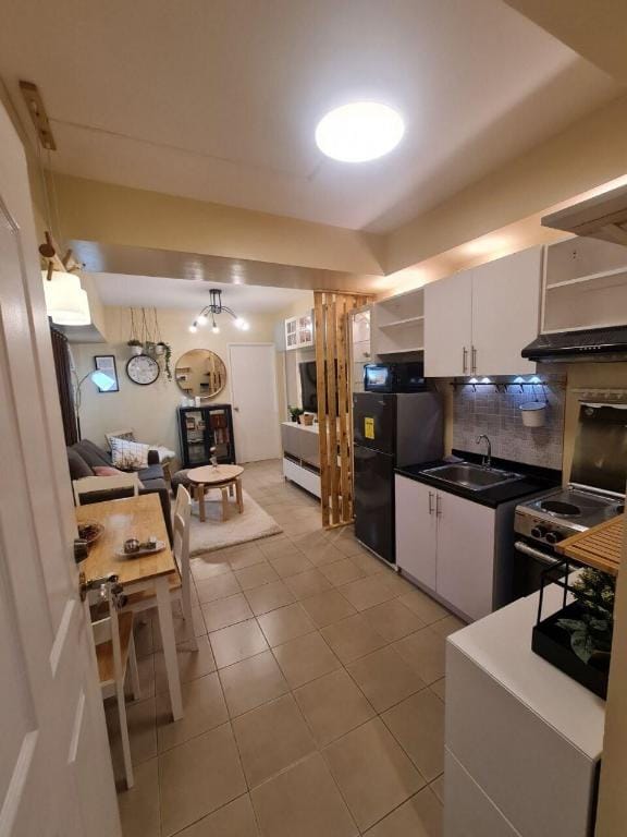 Condotel 2 Bedroom 2Baths,family &kitchen by Ayala Vacation rental in Pasay