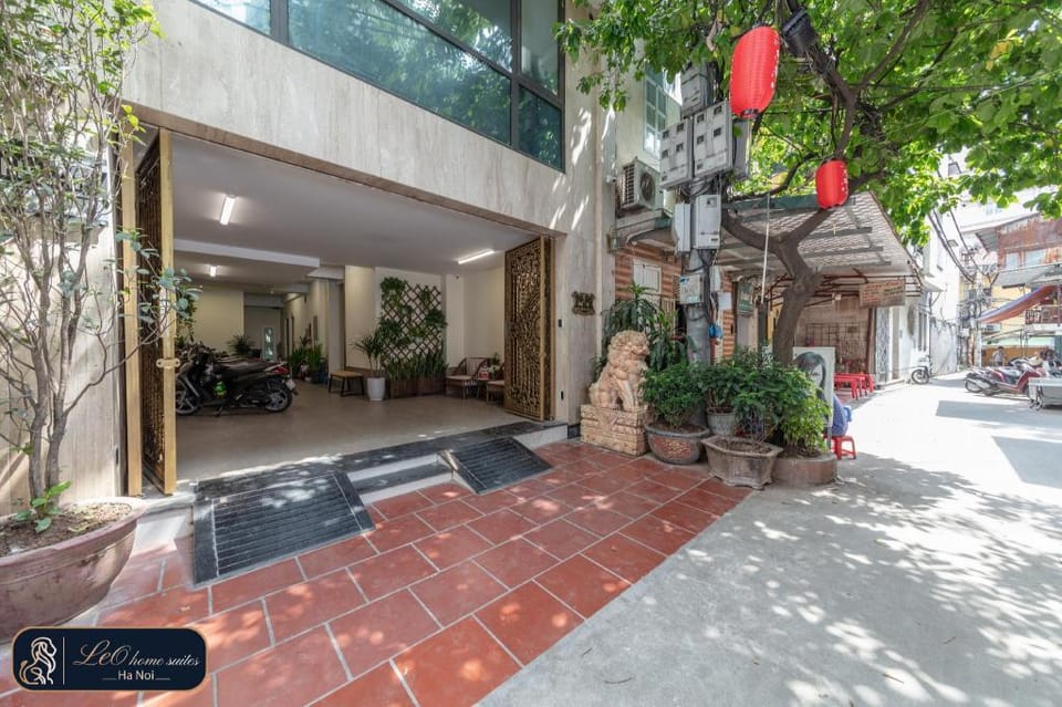High-ser Apt w Niceview, Parking, 2BR incenter Apartment in Hanoi
