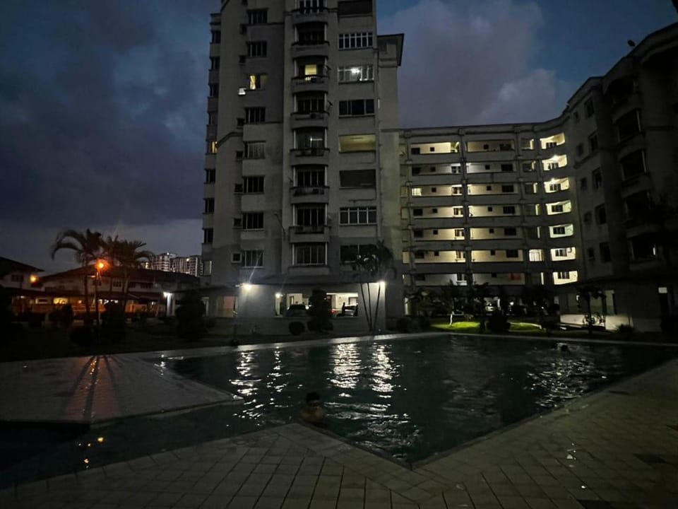 Floridale Mickey Condo In Kuching Apartment in Kuching