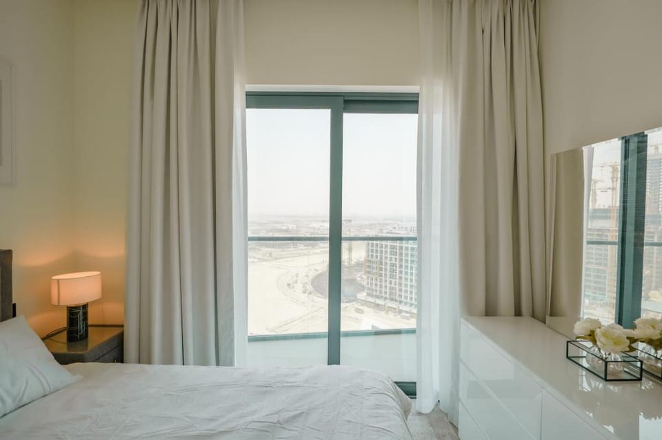 Bright Apartment With Panoramic CityScape Views Apartment in Dubai
