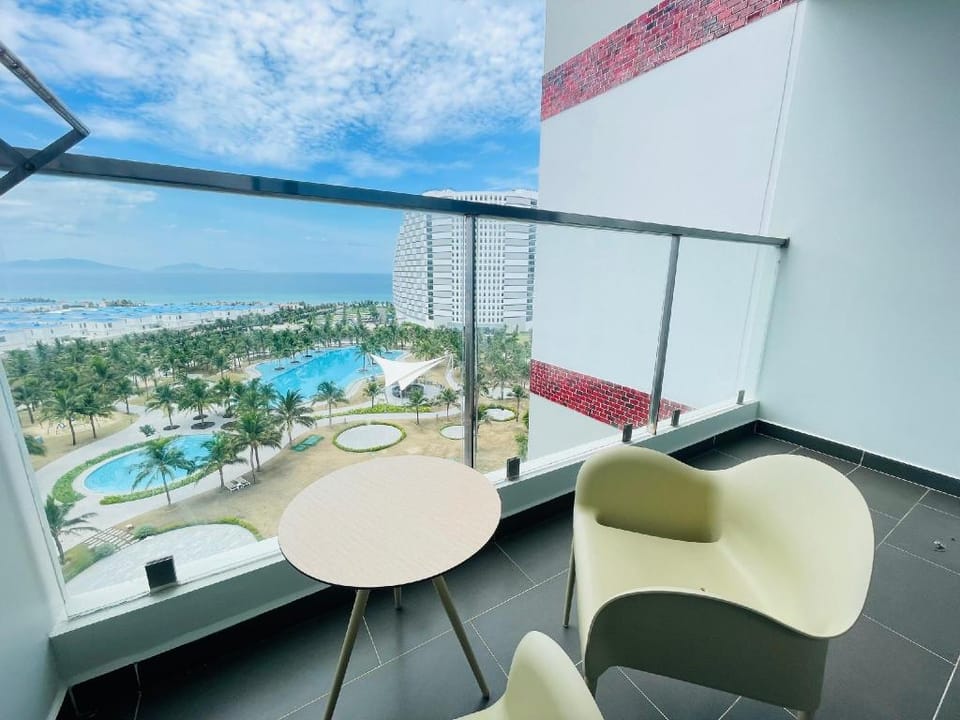 Happy Beach Arena Cam Ranh Condotel & Resort Apartment in Khanh Hoa Province