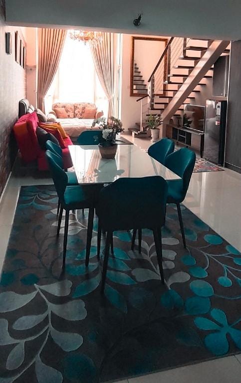 SofiaSuite16 Duplex SOHO Plaza Azalea, Shah Alam Apartment in Selangor, Malaysia